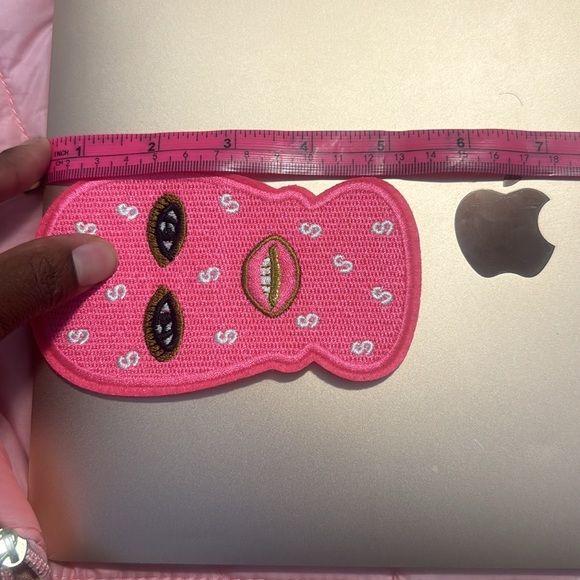 Patch - Picture 4 of 4